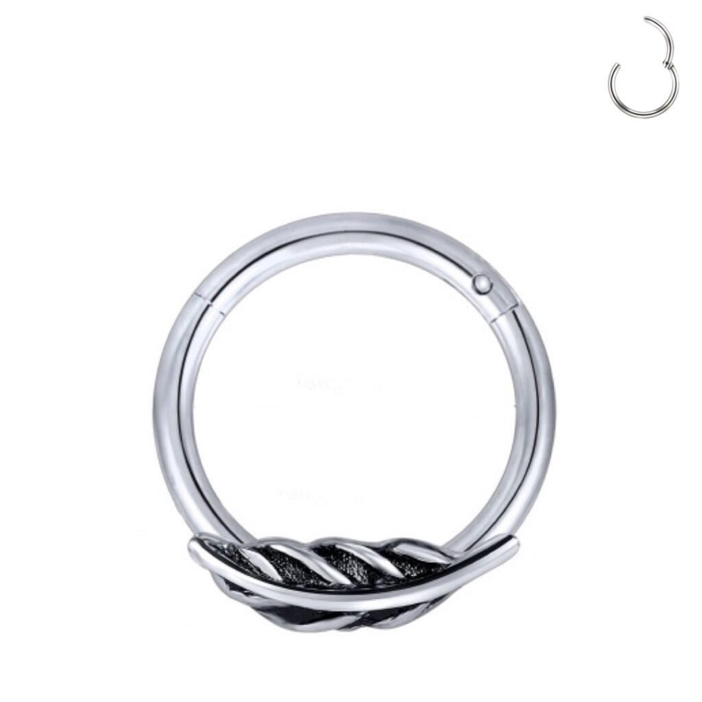 Hinged Segment Ring with Vintage Curved Leaf