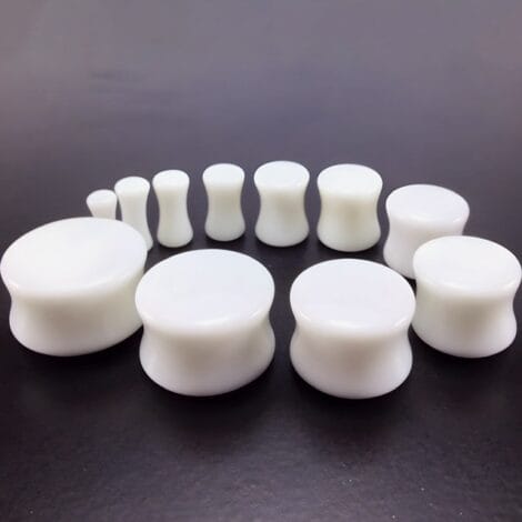 Acrylic Double Flare White Saddle Fit Plug