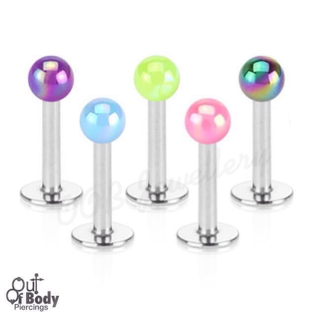 Labret w/ Acrylic Ball Coated In Metallic Shimmer