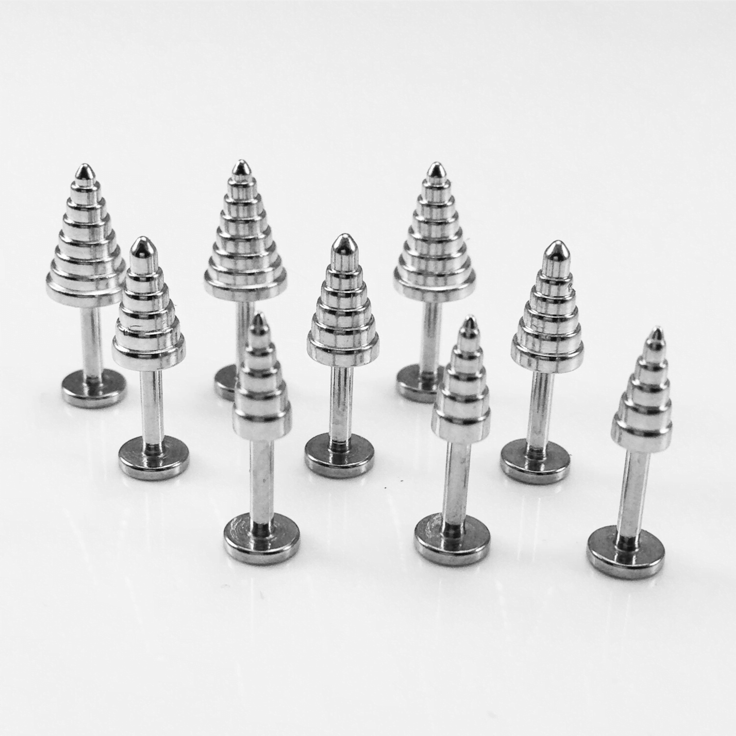 Ear Labret Stud With Mixed Size Etched Spike Tops