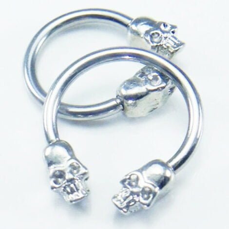 316L Steel Horseshoe Septum/ Ear Barbell W/ Skull Head Beads