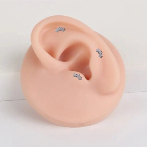 Triple Star Labret with Threadless Push in Pin Top 20G-16G - Image 2