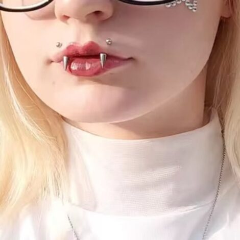 Cone or Spike Curved Barbell Vertical Lip, Helix, Eyebrow Piercings - Image 10