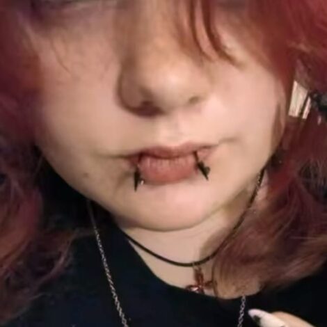 Horseshoe with Spike and Cone Ends Cartilage, Septum, Lip Ring - Image 7