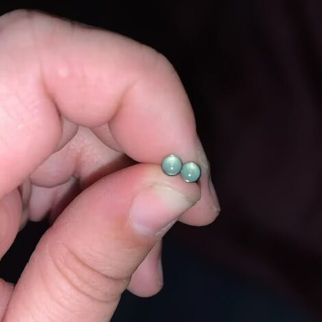 Titanium ASTM Labret Stud with Stone Top Internal Threading - Image 5