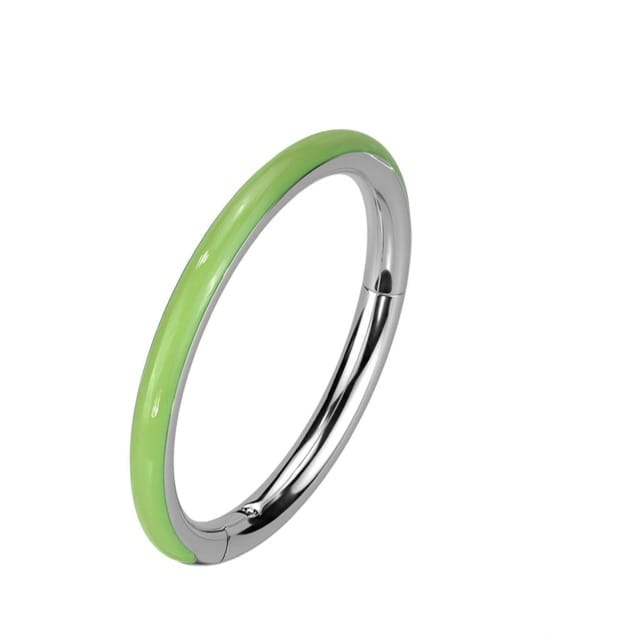 Hinged Segment Ring with Glow in the Dark Effect