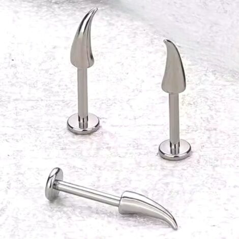 Horn/ Talon Titanium Labret Threaded Vertical Helix Stud - Image 5